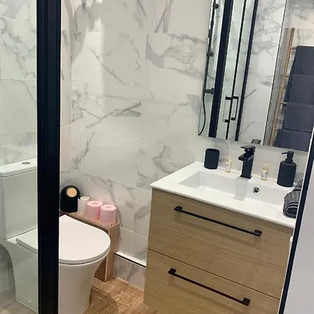 Joli Spacieux * Αζάτσιο