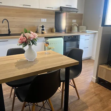 Joli Spacieux * Αζάτσιο