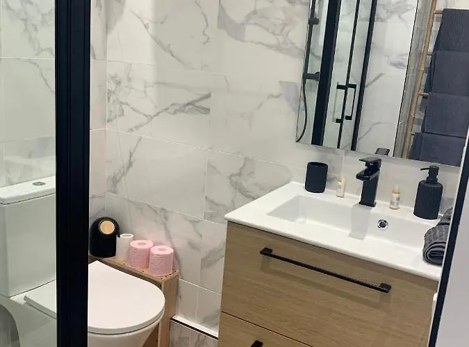 Joli Spacieux * Ajaccio (Corsica)